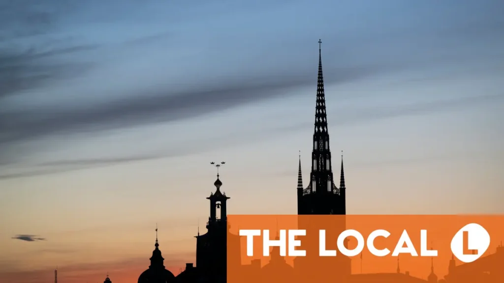 'Helvetes smäll': Såg du eldklotet som lyste upp Stockholms natthimlen?