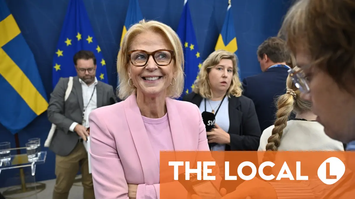 Sveriges regering ska sänka skatterna på arbete och pensioner
