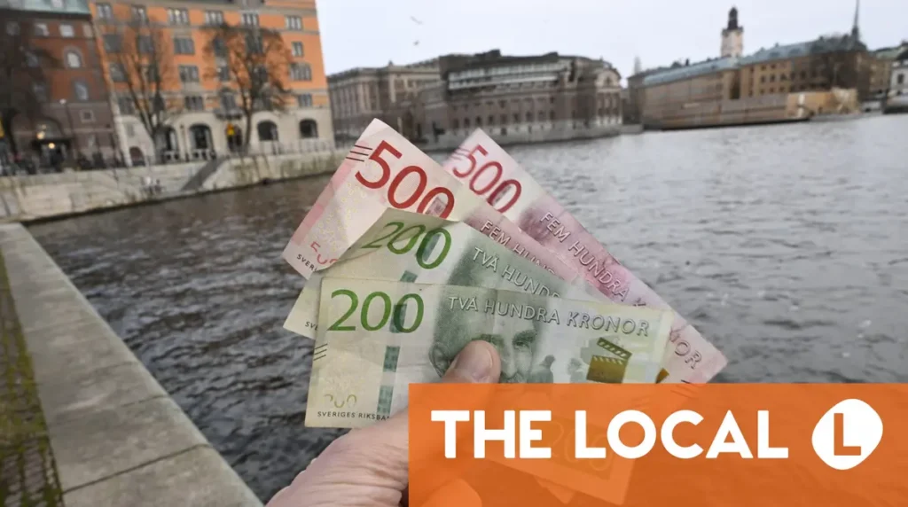 Svenskar uppmanades att ha 1 000 kronor i kontanter hemma i händelse av kris eller krig