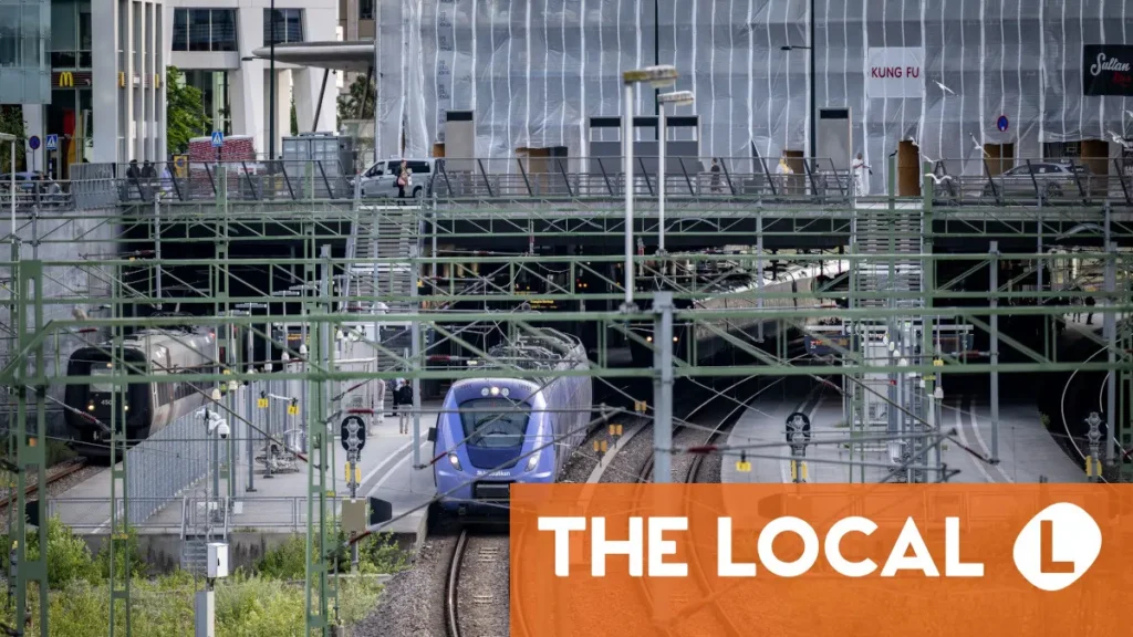 Sverige halverar priset på månatliga kollektivtrafikbiljetter