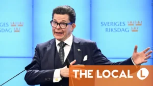 Riksdagens talman kallar till presskonferens när det svenska regeringsbygget drar ut på tiden